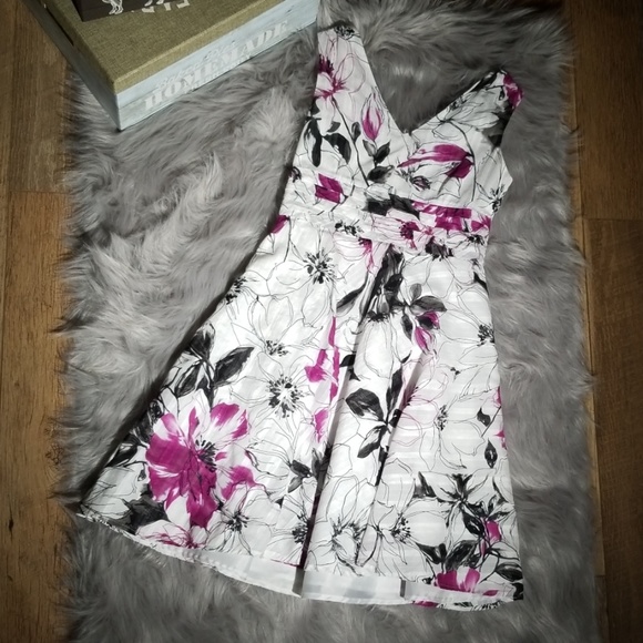 Robbie Bee 6P floral dress - Picture 1 of 8